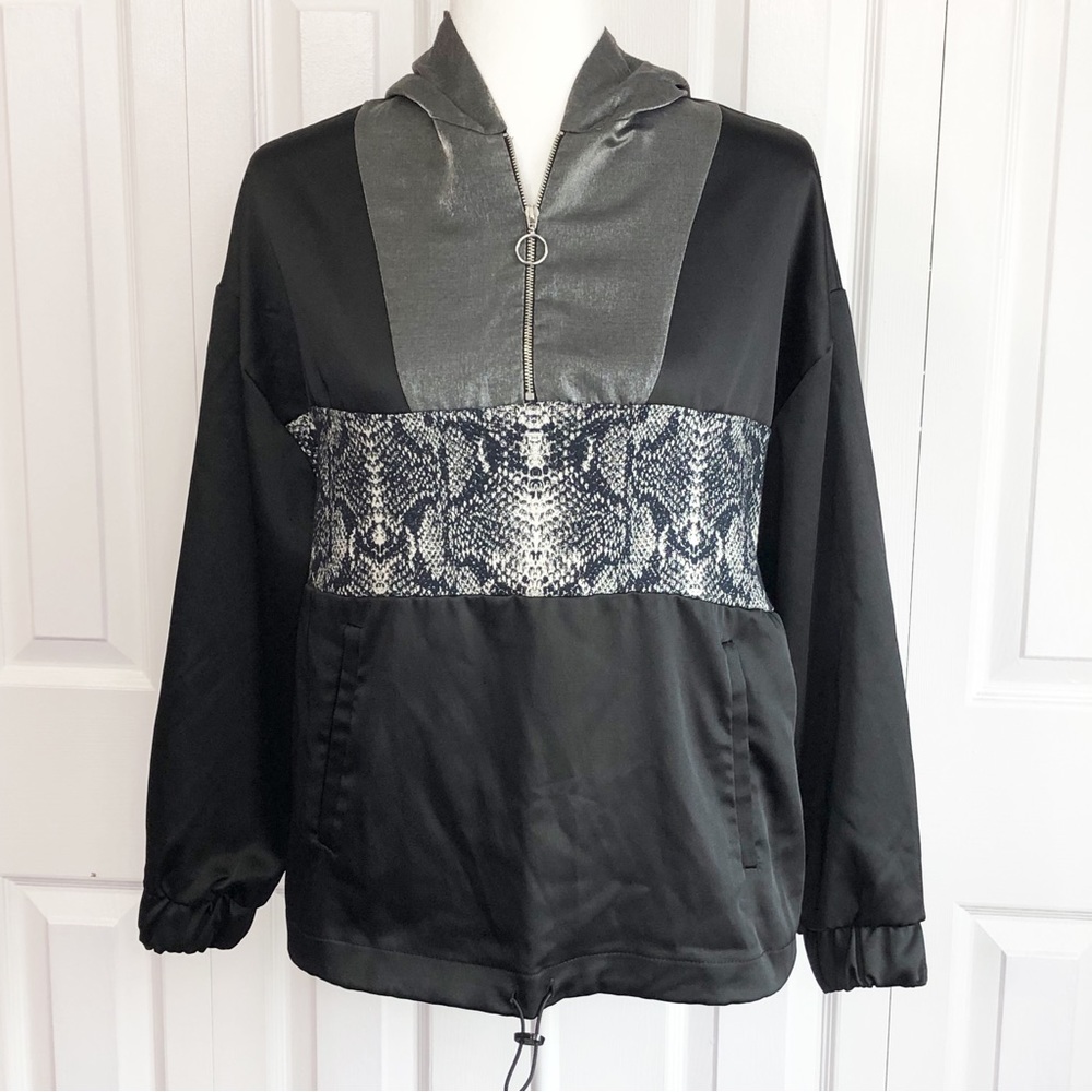 Zara Basic Black & Silver Metallic Snakeskin Prin… - image 1